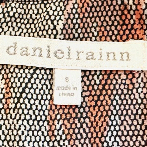 DANIEL RAINN Women Sleeveless Pullover Round Neck Semi Sheer Shirt Size Small - Picture 12 of 14